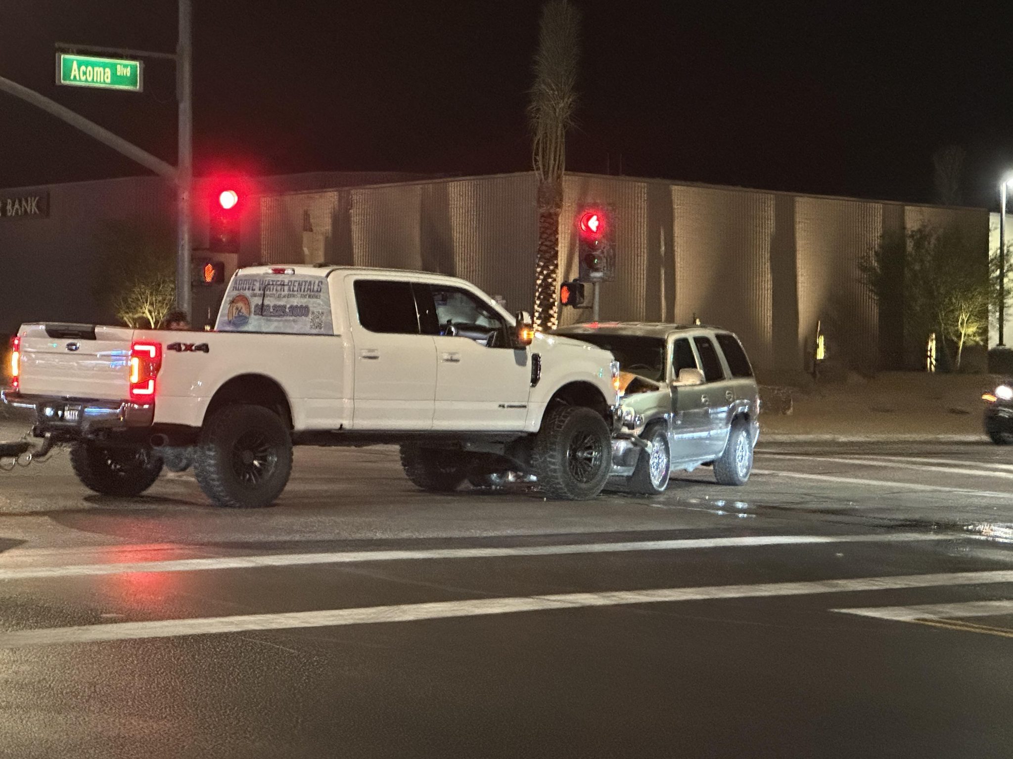 Head On Vehicle Accident Havasu Scanner Feed, LLC.